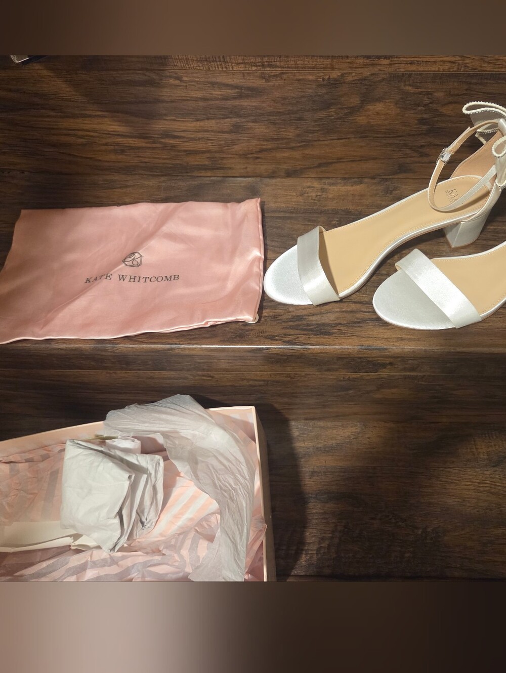 Kate Whitcomb London Shoes in Ivory  Size 9 - Picture 4 of 7